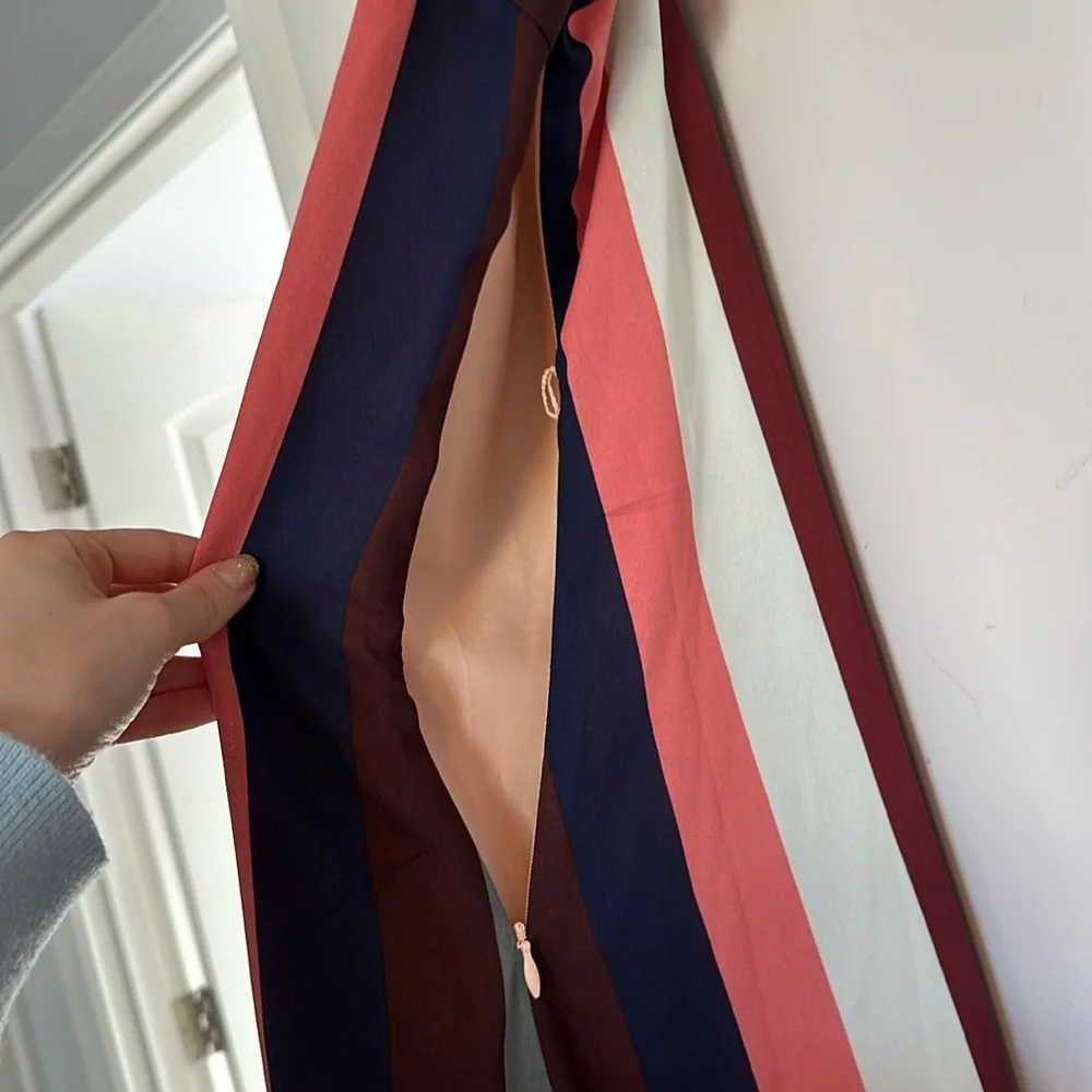 Lulu’s Striped Midi Dress